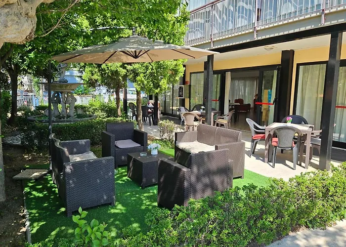 Hotel Paradiso